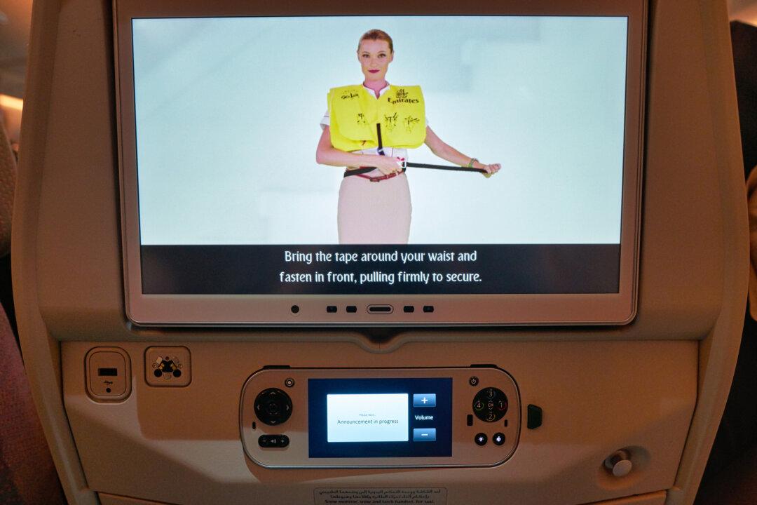 2 Recent Airline Accidents Show Those Pre-Flight Videos Save Lives When Followed