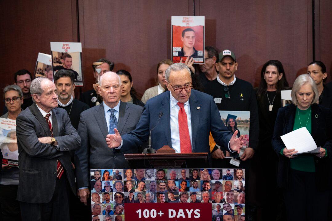 Senators Host American and Israeli Families of Hostages