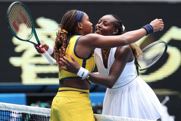 Coco Gauff (L) embraces Alycia Parks, both of the United States, after winning her round three singles match during the 2024 Australian Open in Melbourne, Australia on Jan, 19, 2024. (Kelly Defina/Getty Images)