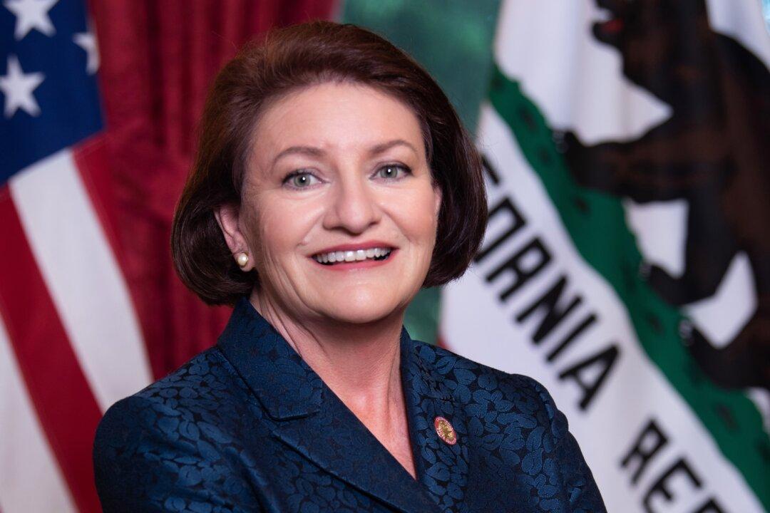 San Diegan Sen. Toni Atkins Announces Campaign for California Governor