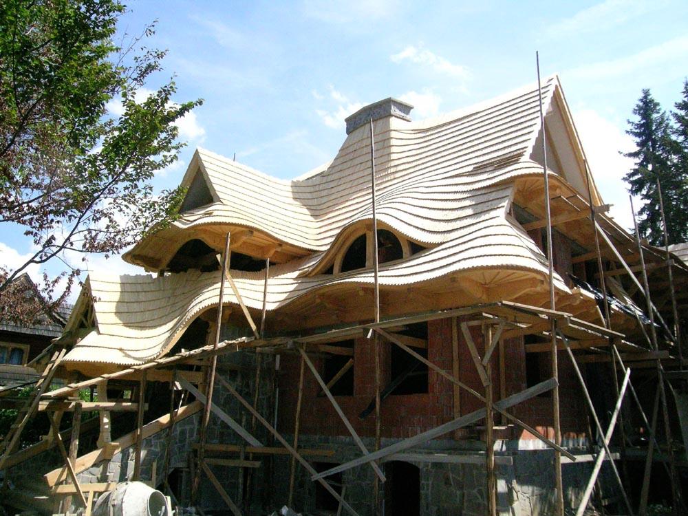 One of Mr. Pitoń's cottages under construction. (Courtesy of Sebastian Pitoń)