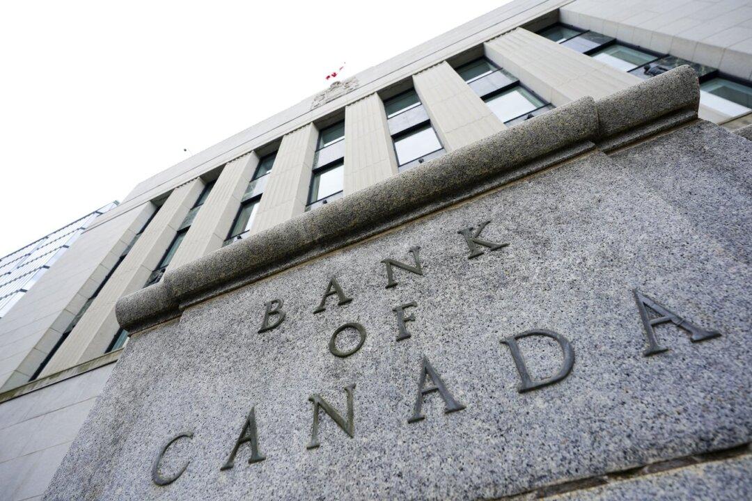 BoC Expected to Hold Interest Rates This Week as Grey Cloud Hangs Over Economy