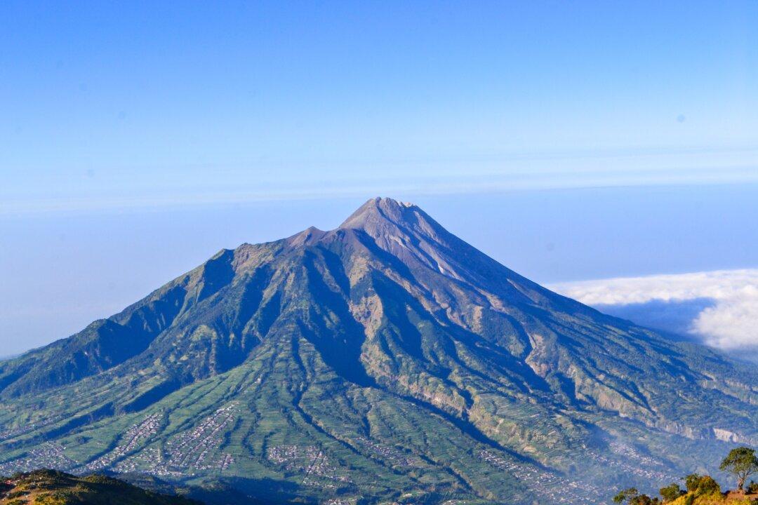Indonesia’s Mount Merapi Unleashes Lava as Other Volcanoes Flare Up, Forcing Thousands to Evacuate