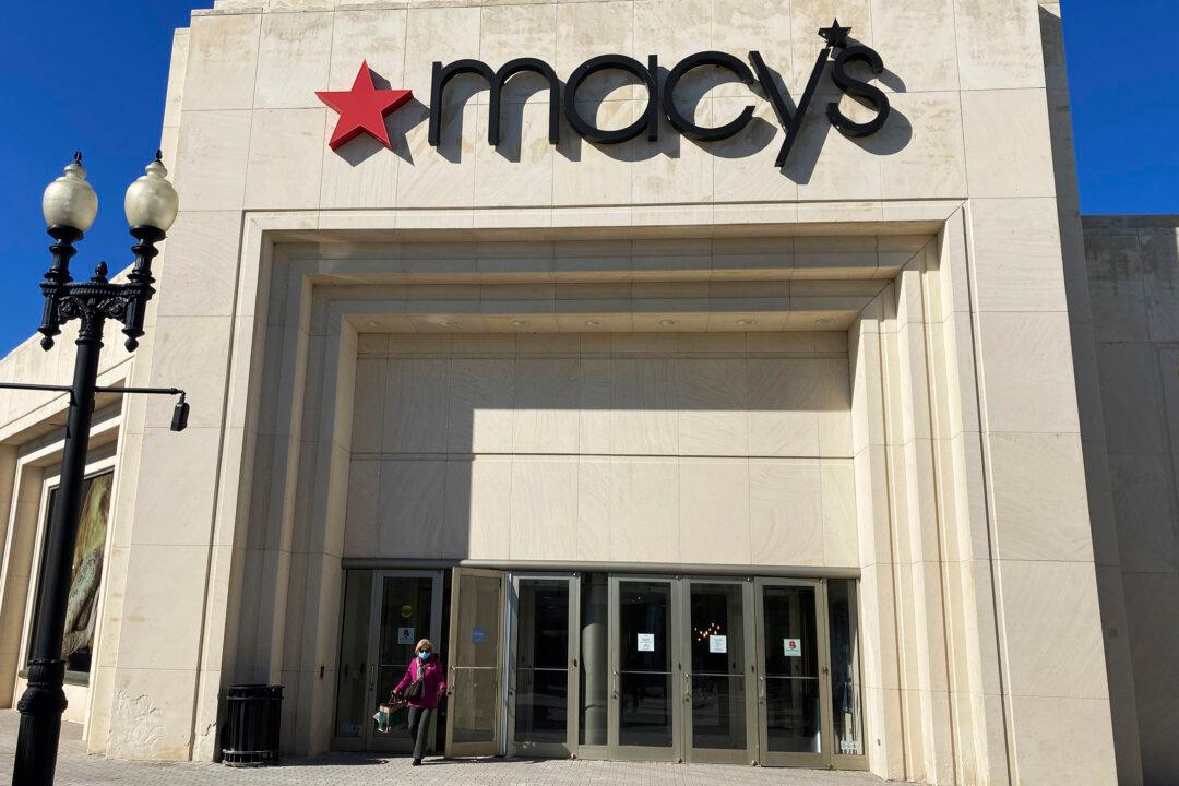 Macy’s Rejects $5.8B Takeover Bid From Arkhouse Management, Brigade Capital Management