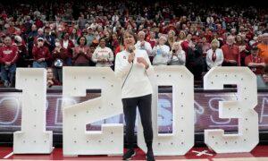 Stanford’s Tara VanDerveer Becomes Winningest Coach in College Basketball, Passing Mike Krzyzewski