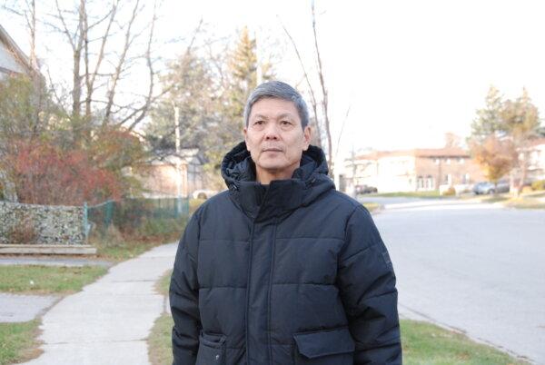 Activist Chen Siming in Toronto on Nov. 28, 2023. (Yi Ling/The Epoch Times)