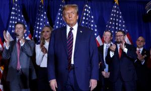 Trump, Prosecutors Finish Jury Questionnaire for Documents Case