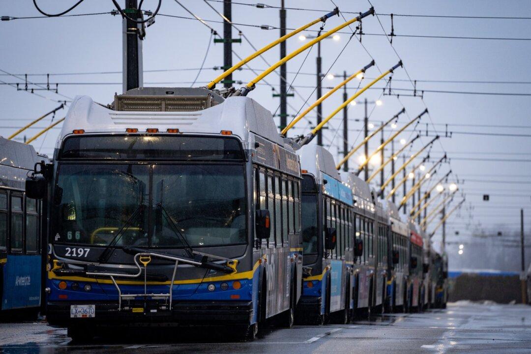 BC Appoints Veteran Mediator to Vancouver Transit Dispute That Left Thousands Stranded