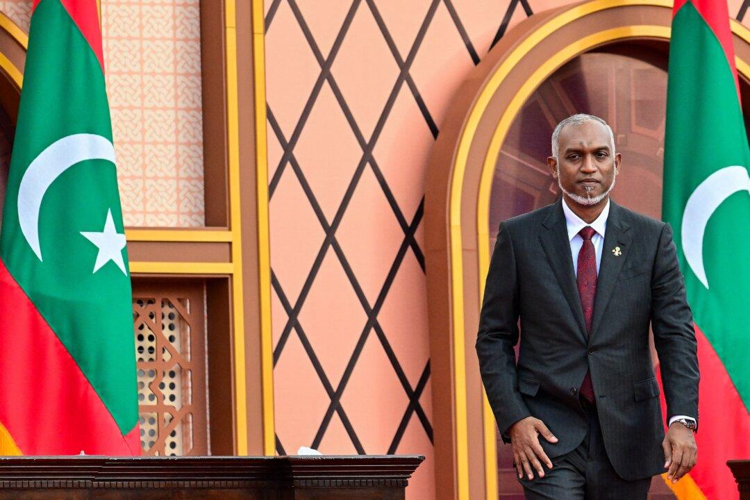 China Sends More Than 1 Million Bottles of Tibet Glacial Water to Parched Maldives Amid Growing Bilateral Ties