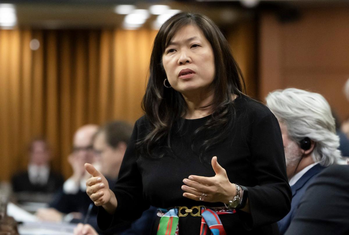 UK Suspends Trade Negotiations With Canada After Deadlock Over Cheese, Cars