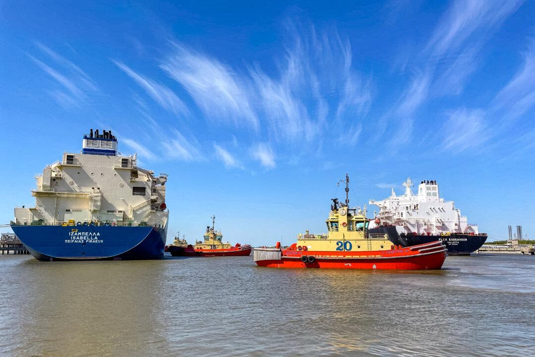 Biden LNG Export Permit Pause Ignites Fiery Industry Reaction