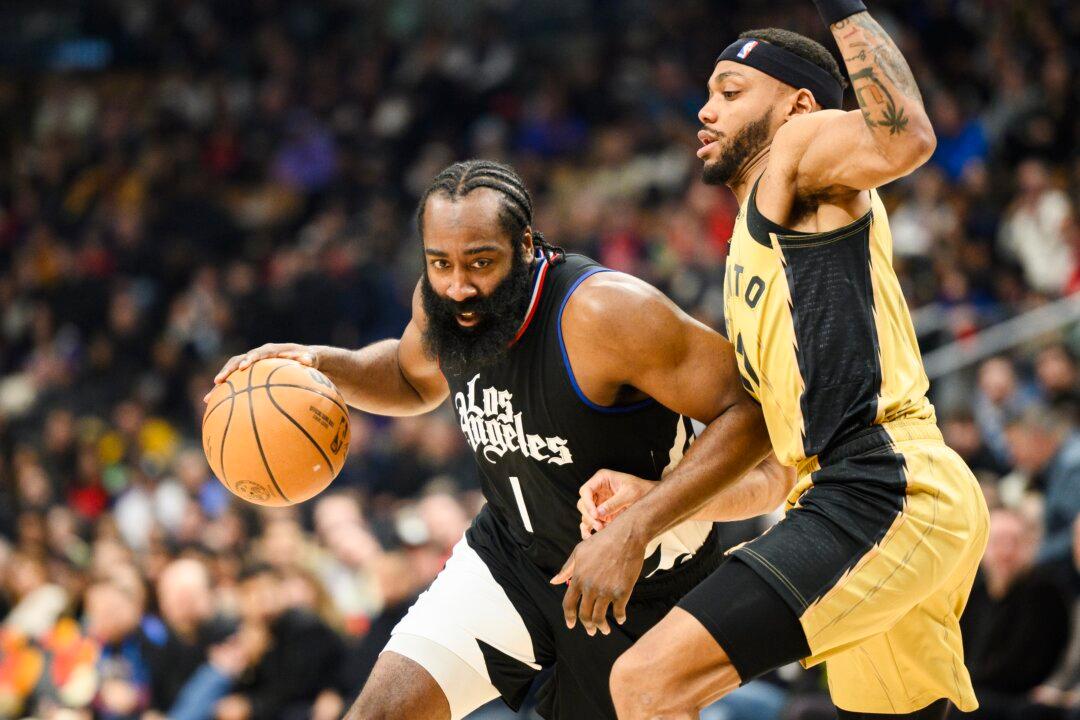 Harden Posts 75th Career Triple-Double as Clippers Win 4th Straight, Beat Raptors 127–107
