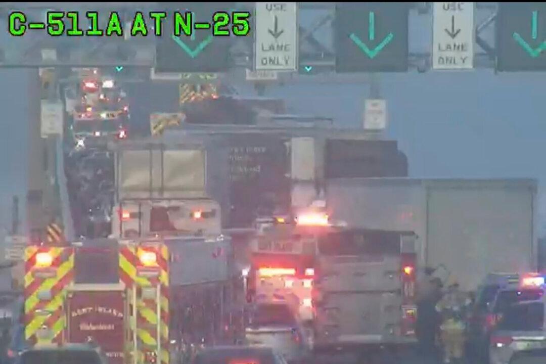 13 People Injured After More Than 40 Vehicles Crash on Chesapeake Bay Bridge in Maryland