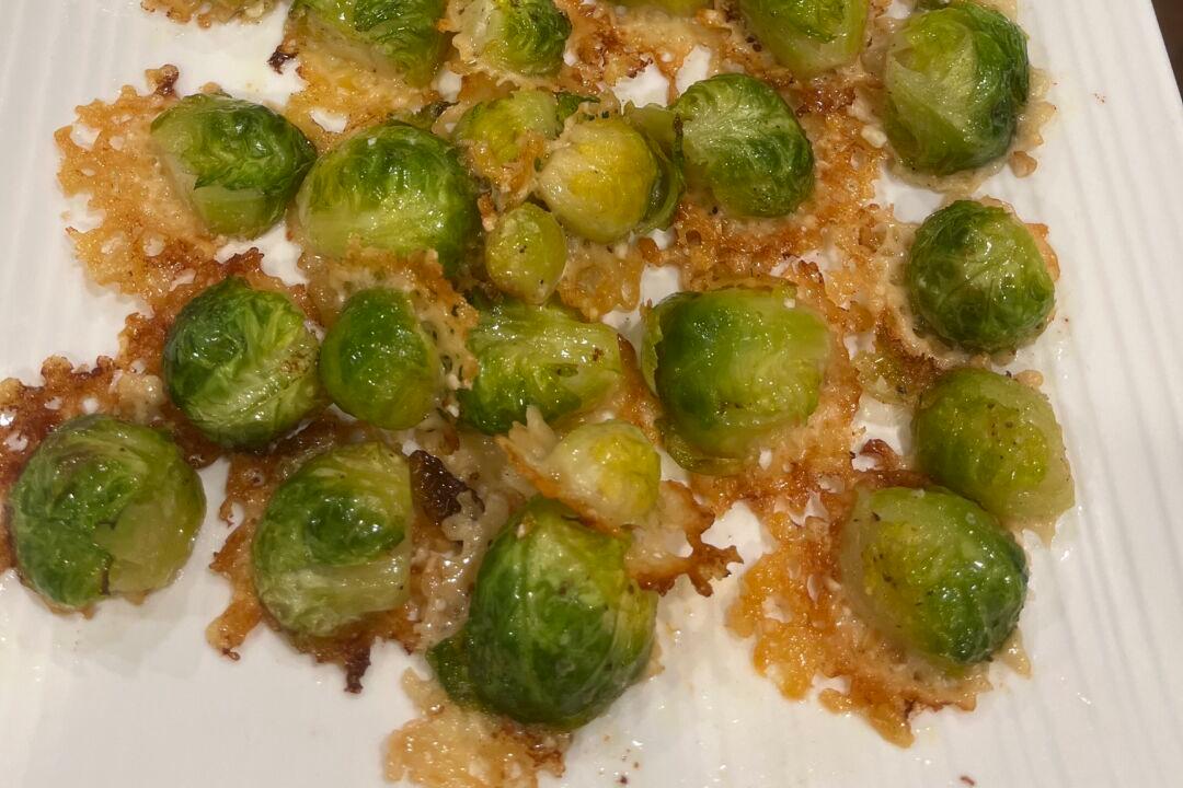 Getting Together for a Meal? Surprise Your Guests With These Tasty Roasted Brussels Sprouts