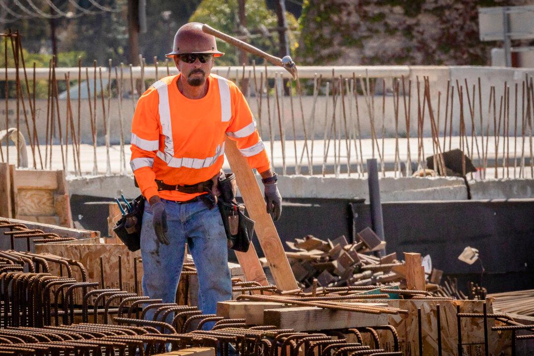 Legislators Seek to Stop California’s Controversial Contractor Law From Spreading Nationwide