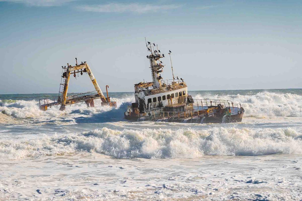 納米比亞骷髏海岸的Zeila沉船。(R.M. Nunes/Shutterstock)