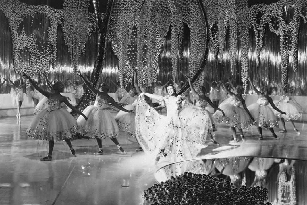 Eleanor Powell Dances on ‘The Great White Way’