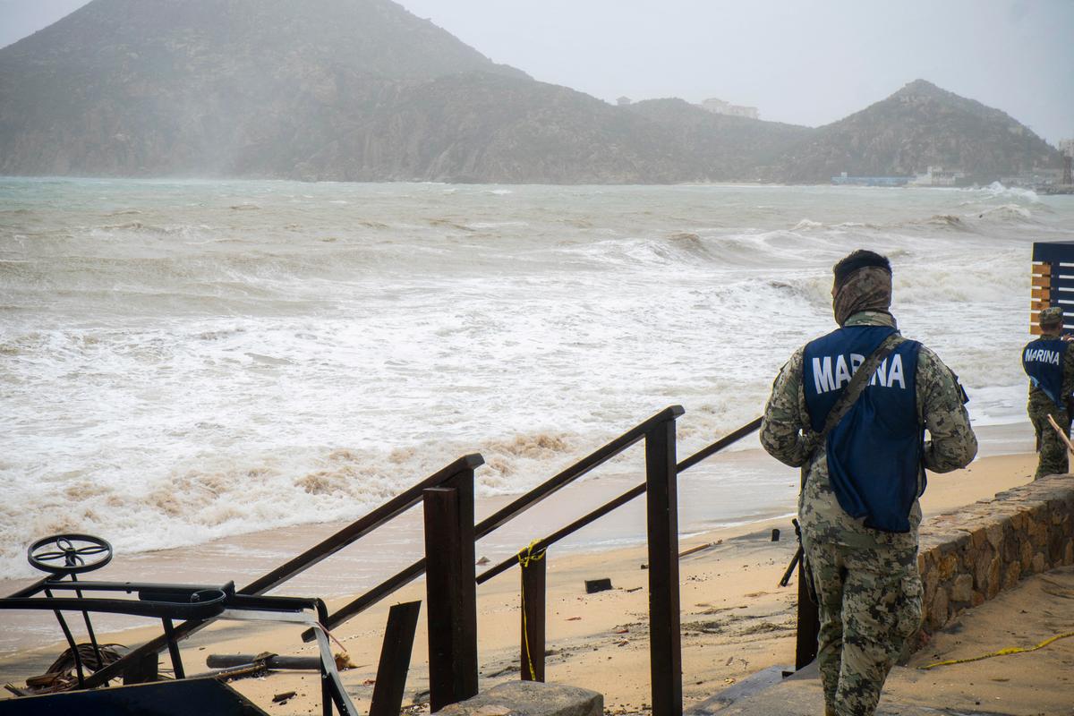 4 Mexican Tourists Died After Boat Capsized in the Sea Between Cancun and Isla Mujeres