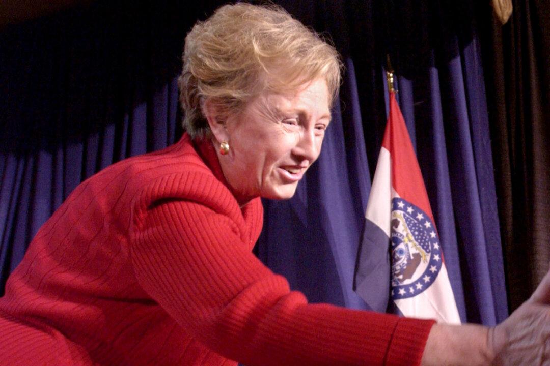 Missouri’s First Female Senator Jean Carnahan Passes Away at 90