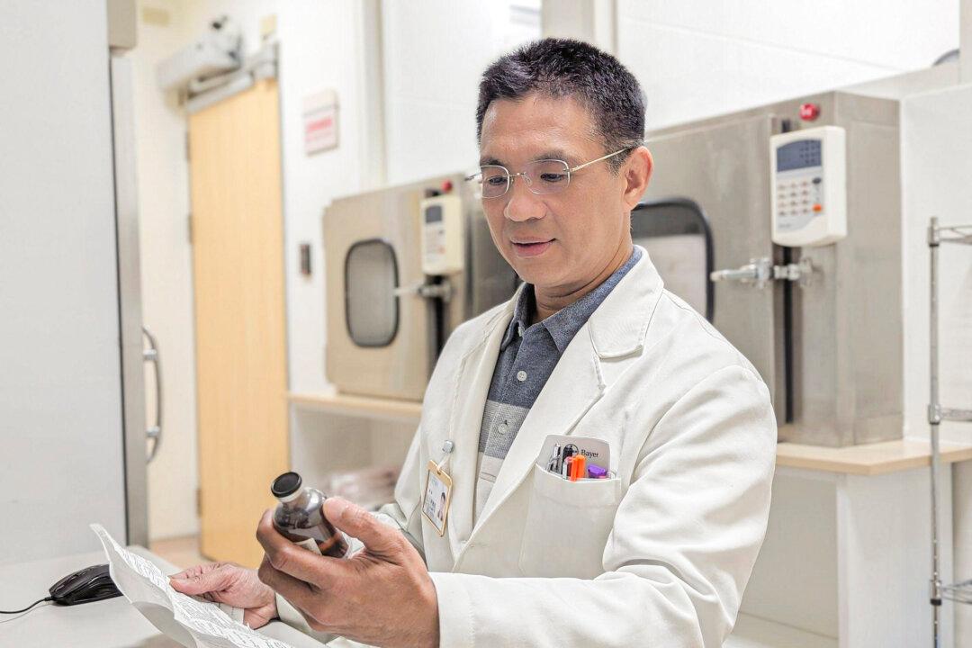 A Pharmaceutical Doctor’s Journey Overcoming Long-Term Allergic Rhinitis and Asthma