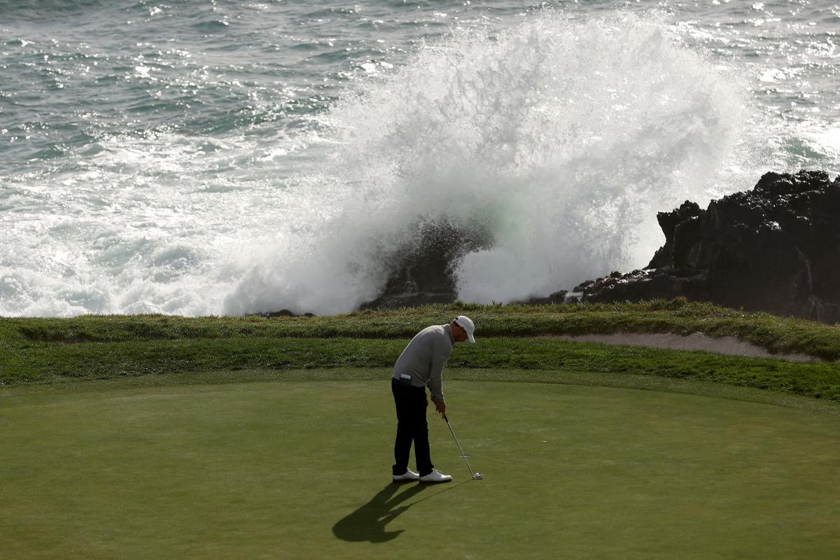 Birdie Binge Gives Thomas Detry Early Lead at Pebble Beach