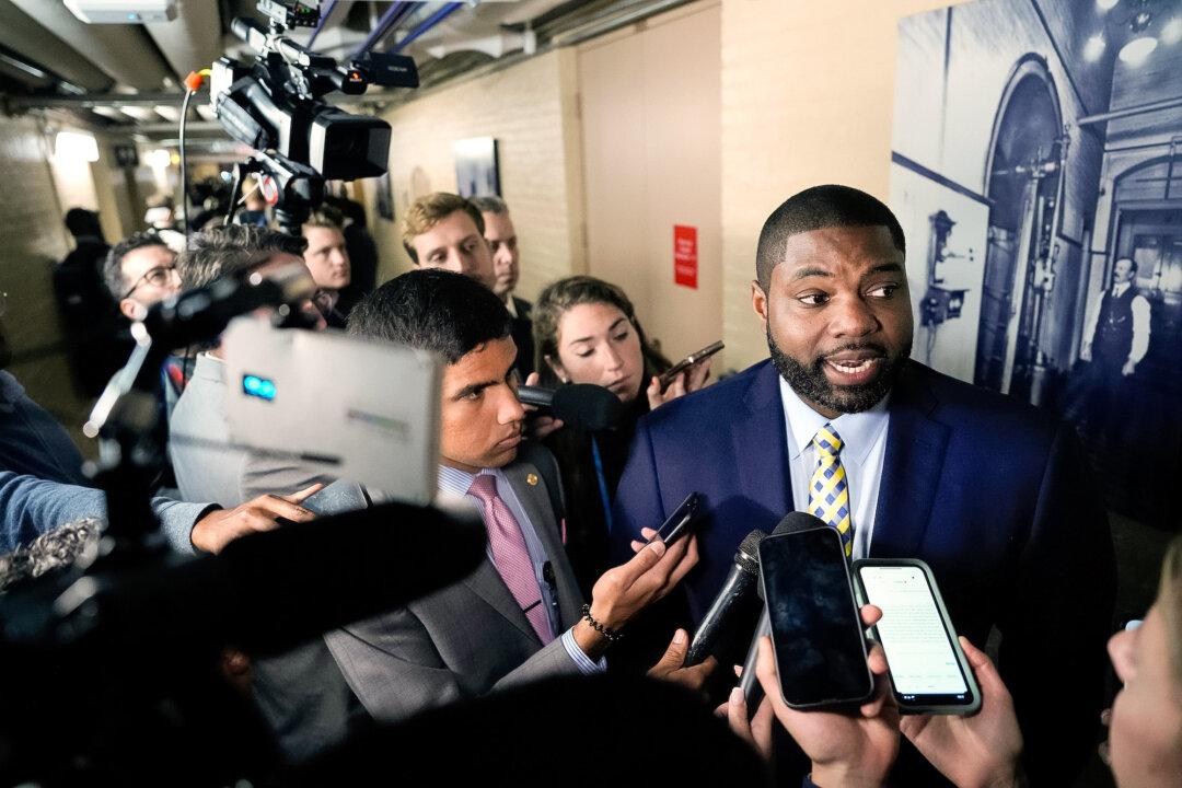 House Republicans Say Speaker Is Right to Doubt Unpublished Senate Border Deal