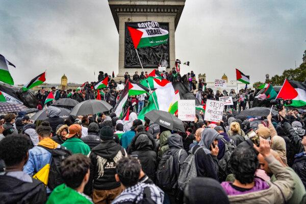 Protesters in Trafalgar Square, central London, during a pro-Palestine march organised by Stop the War Coalition and Palestine Solidarity Campaign on Oct. 21, 2023. (Stefan Rousseau/PA)