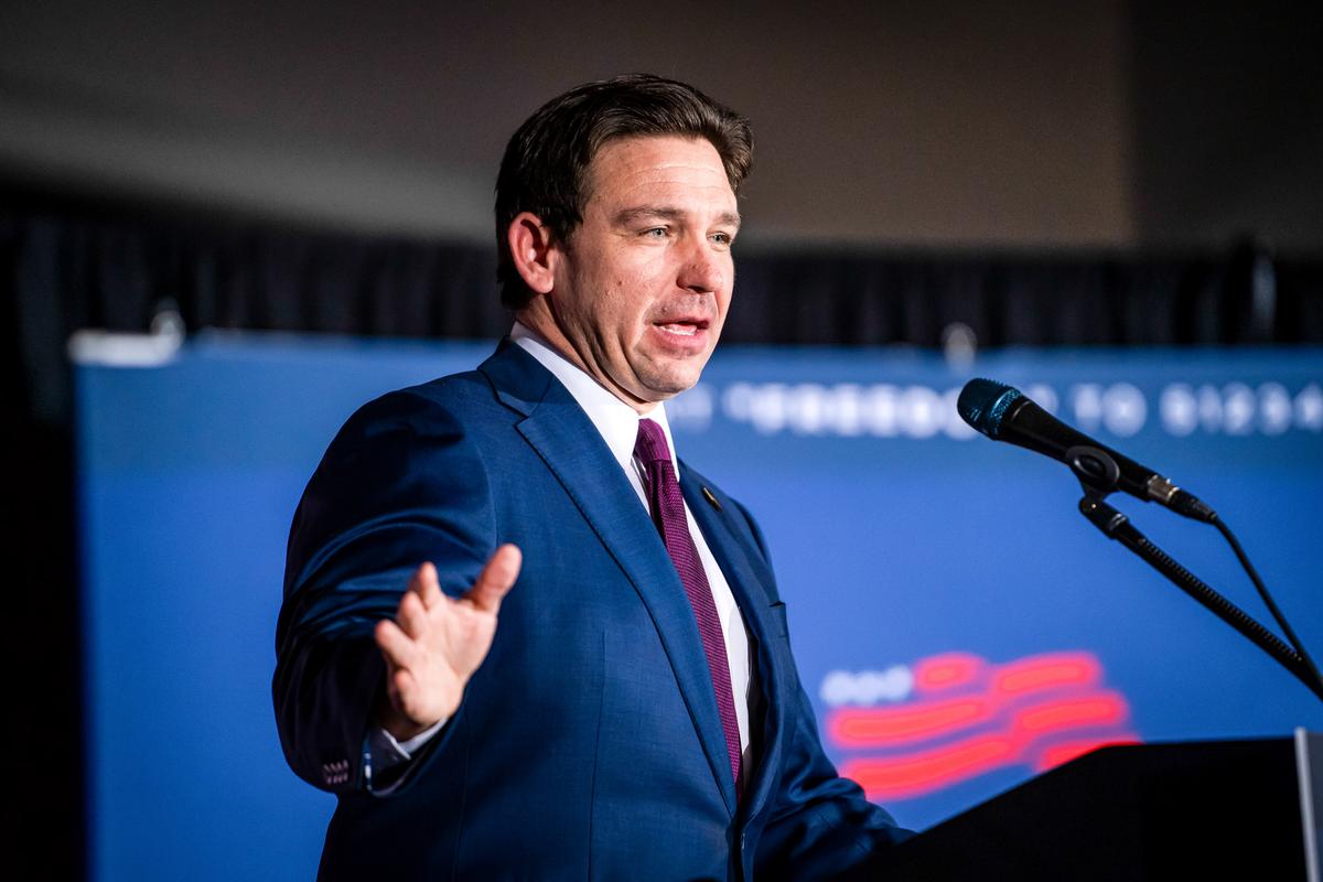 Republican presidential candidate Florida Gov. Ron DeSantis speaks to his supporters after finding out the 2024 Iowa caucuses results at the Sheraton Hotel in West Des Moines, Iowa, on Jan. 15, 2024. (Madalina Vasiliu/The Epoch Times)