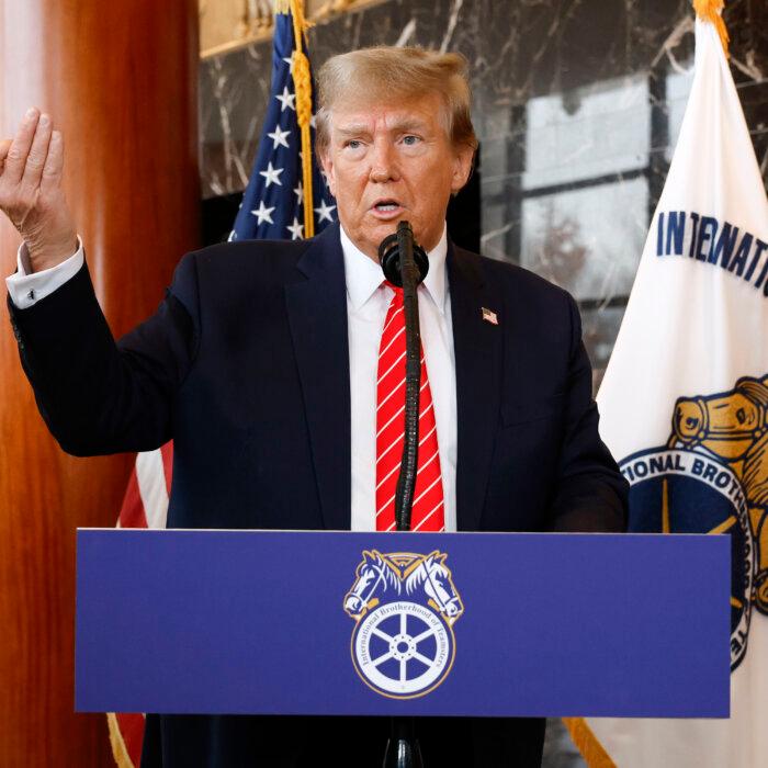 Trump Drops Names of Potential Vice President, Cabinet Contenders