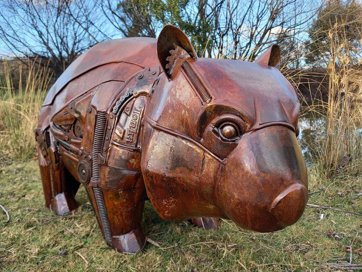 A "cheeky little wombat" sculpture created by the artist. He says it's always a pleasure to create sculptures of Australian native wildlife. (Courtesy of <a href="https://www.instagram.com/sloanesculpture/">Matt Sloane</a>)