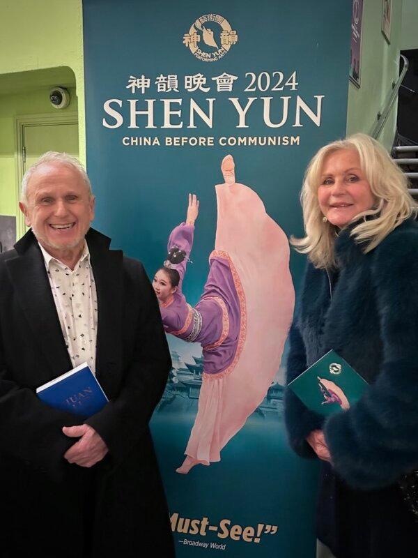 Former dancer with the Royal Ballet, Wayne Sleep attended Shen Yun Performing Arts with a friend at Eventim Apollo in London on Feb. 2, 2024.(Mary Mann/The Epoch Times)