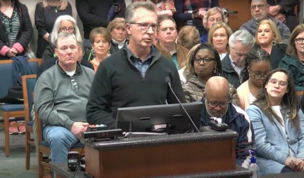 Mark Pittman speaks in favor of removing fluoride from the water system in Union County, North Carolina, on Feb. 5, 2024. (Screenshot courtesy of Union County)