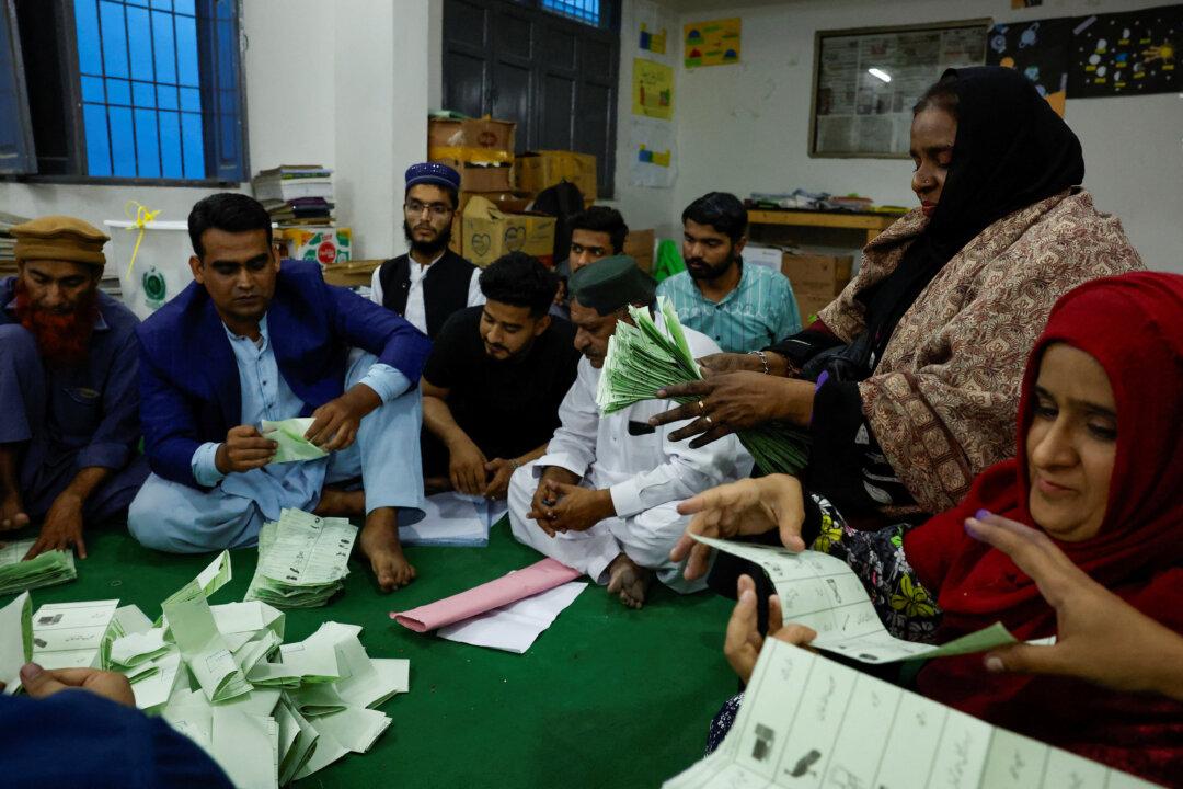 Pakistan Awaits Vote Count; Clear Picture Expected Early Feb. 9