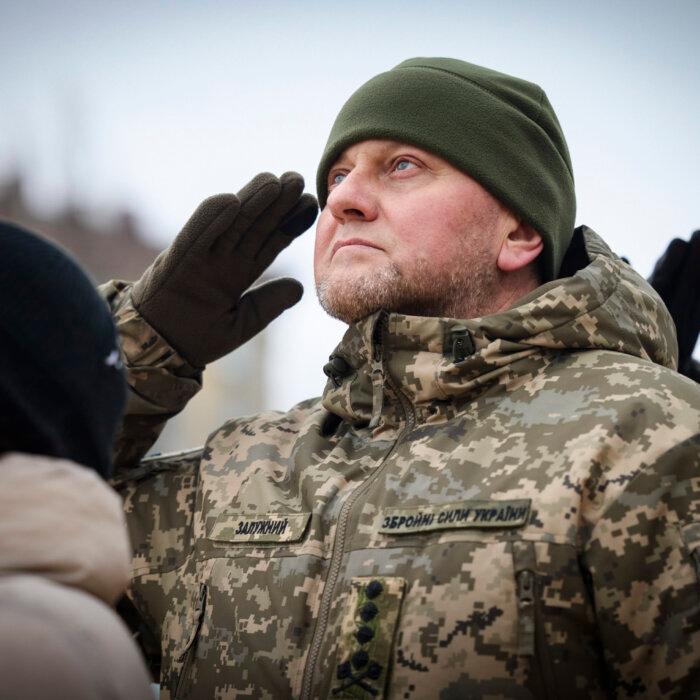 Ukrainian President Removes Top General in Leadership Reshuffle