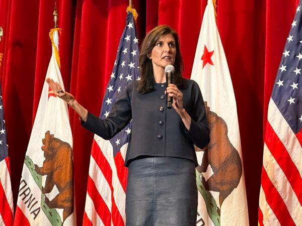 U.S. presidential candidate Nikki Haley speaks to a couple of hundred supporters at the historic Hollywood American Legion Post 43 in Los Angeles on Feb. 7, 2024. (Jill McLaughlin/The Epoch Times)