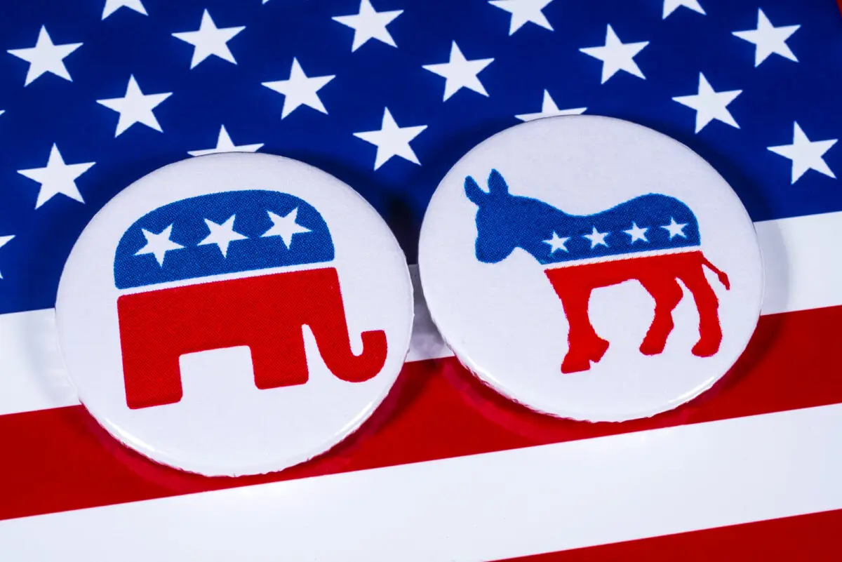 According to a recent study, a two-party system no longer categorizes Americans. (Chris Dorney/Shutterstock)