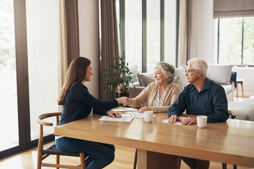 Hiring a Financial Advisor for Retirement: Is It Worth It?