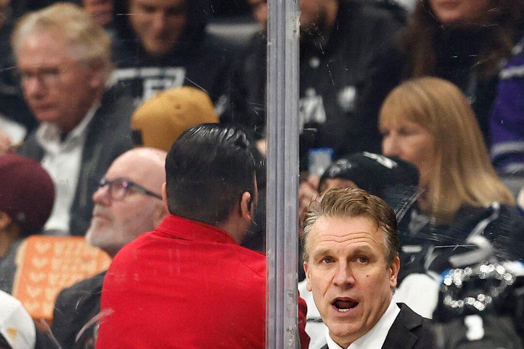 Kings Remove Interim Tag, Name Hiller Head Coach