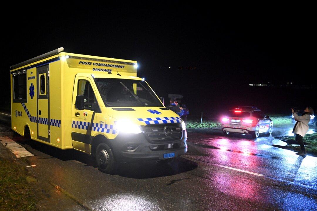 Dutch Woman and Her 2 Adult Children Die in Hiking Accident in Western Switzerland