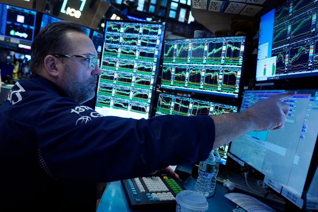 Stock Market Today: Wall Street Hangs Near Records Ahead of Inflation Report