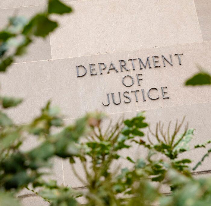 House Releases Bill to Reauthorize Warrantless Spy Powers