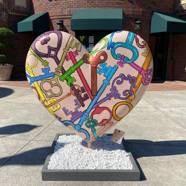 Heart-shaped art by Suzanne Gayle. (Courtesy of Suzanne Gayle)