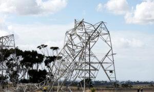One Dead, Thousands Without Power After Victorian Storms