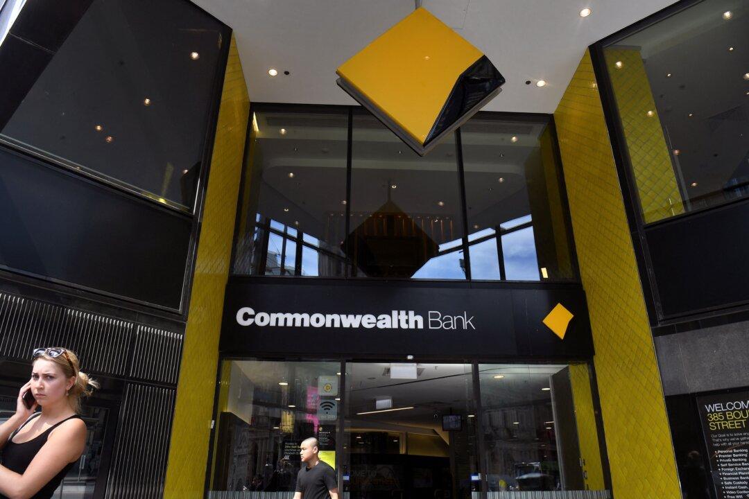 Commonwealth Bank’s Net Profit Drops to $5 Billion in First Half of 2023-24