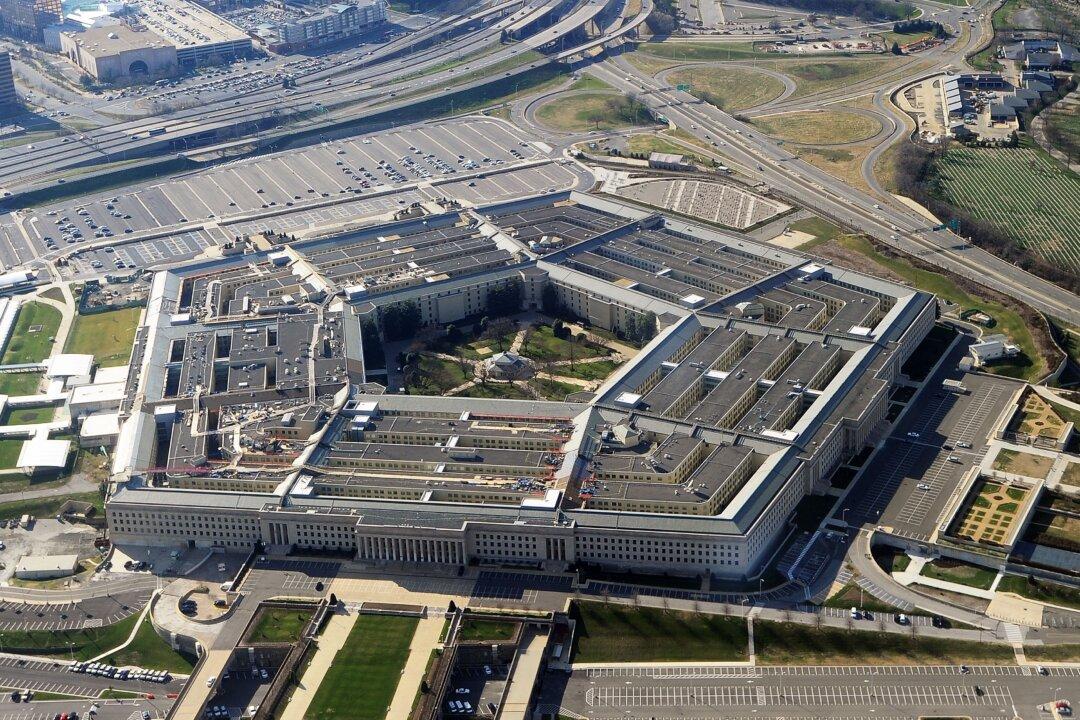 US Readiness ‘At Some Risk’ as Pentagon Sends $300 Million to Ukraine: Defense Official