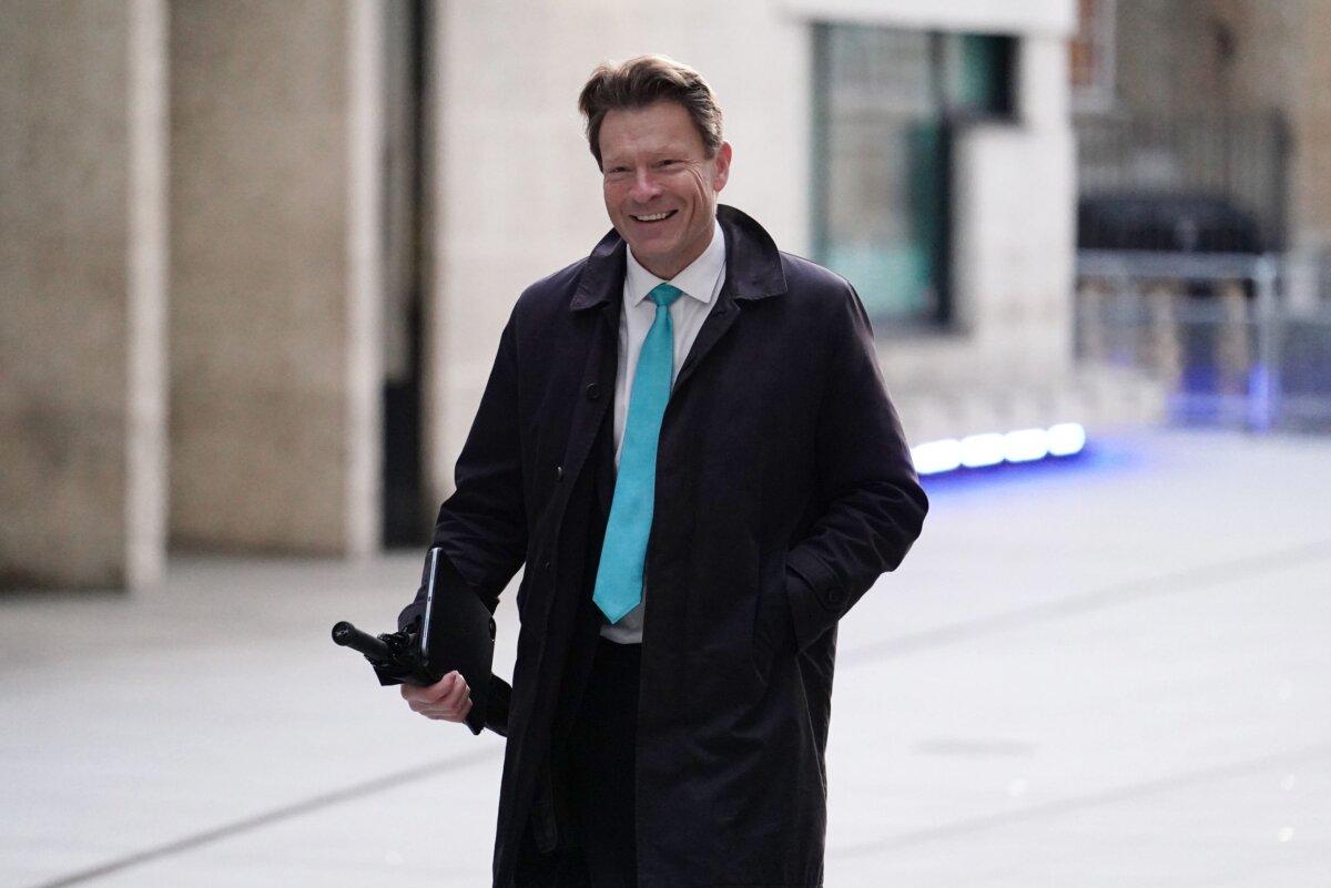Reform UK leader Richard Tice outside the BBC in London, on Nov. 26, 2023. (Jordan Pettitt/PA)