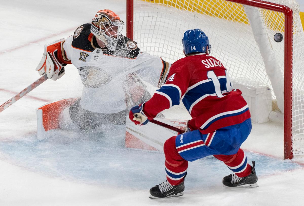 Nick Suzuki, Canadiens Dominate Ducks