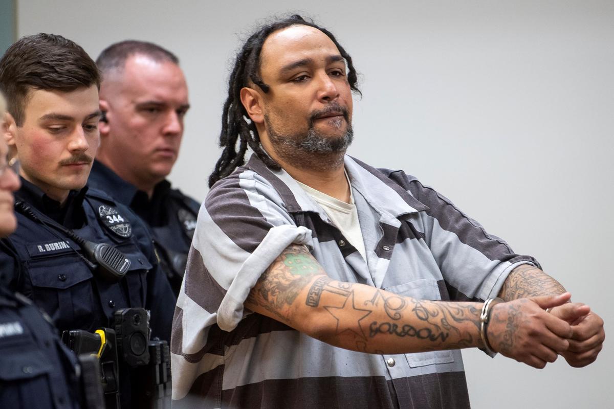 Man Accused of Killing Deputy Makes First Court Appearance