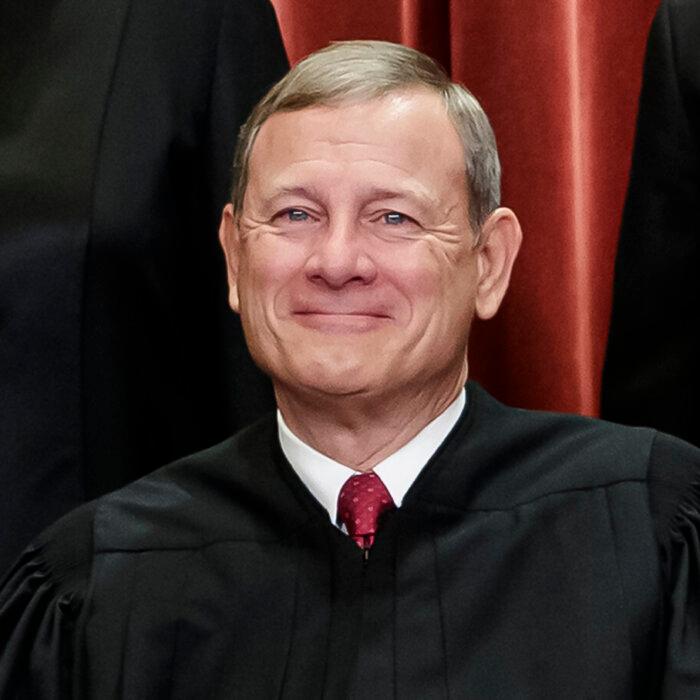 Supreme Court Asks Special Counsel to Respond to Trump Presidential Immunity Appeal