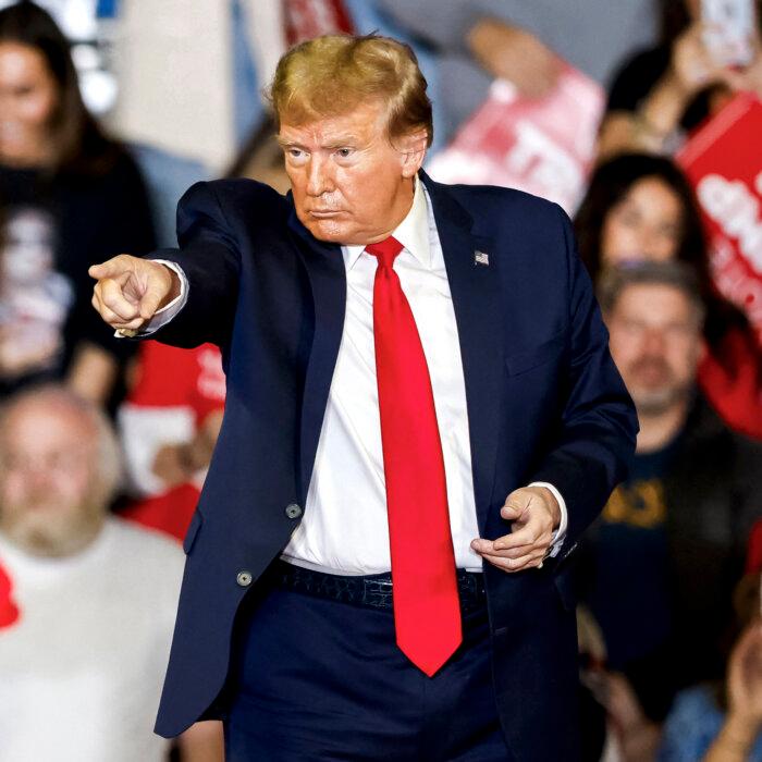 Trump’s Hints Reveal Strategy for Choosing a Running Mate